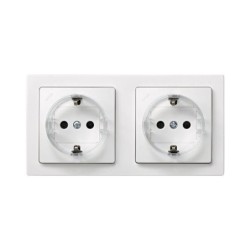 BASE ENCHUFE DOBLE BLANCO SIMON 73