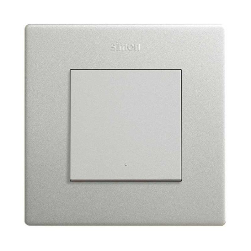 Conmutador pulsante 10A 230 V aluminio Simon 270