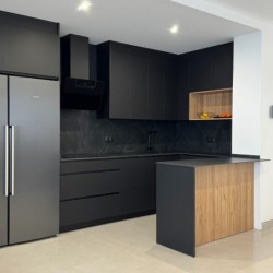 ALLURE BLACK PULIDO 20MM