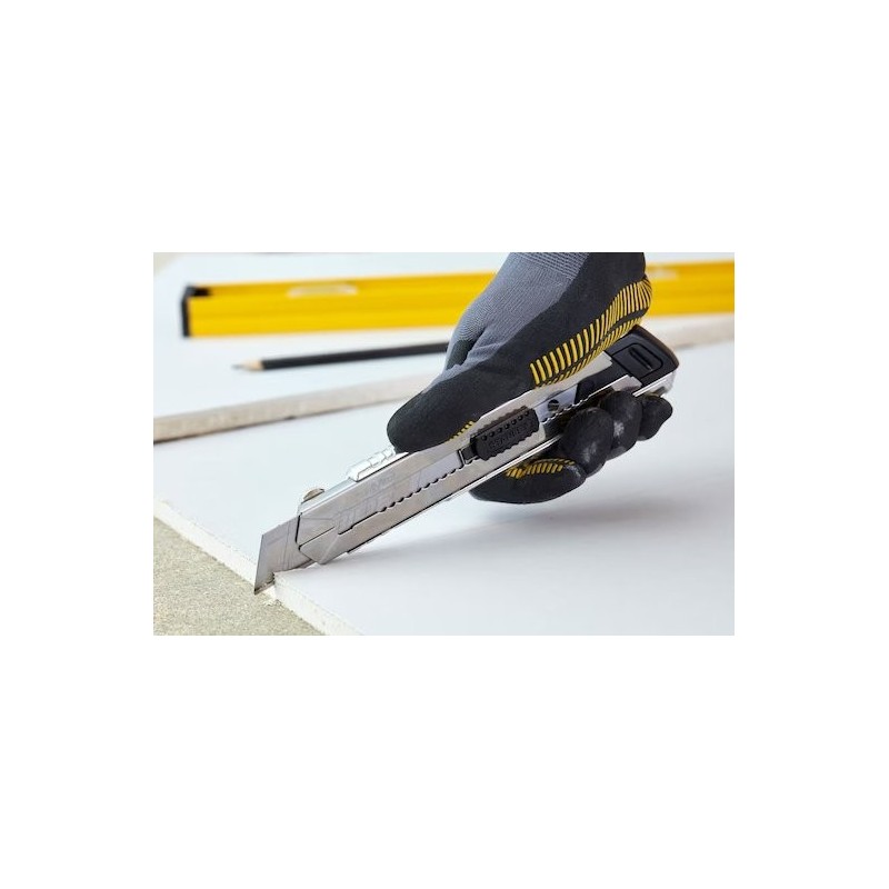 Cutter FatMax Xtreme 25 mm con doble bloqueo y cuerpo de acero