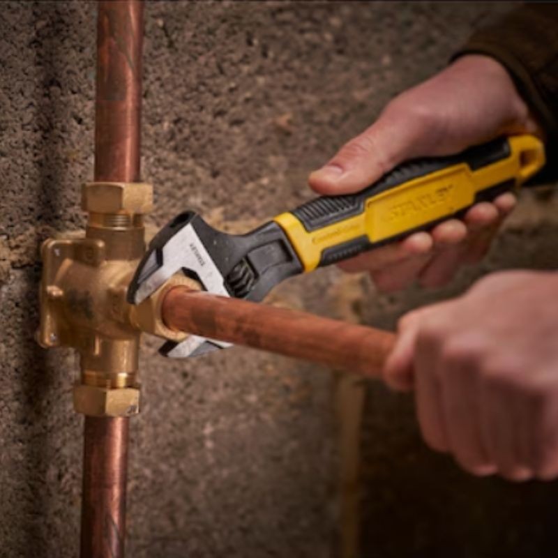 Llave Ajustable MaxSteel 200 mm | Profesional y Ergonómica