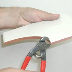 TENAZA PARA ALICATAR