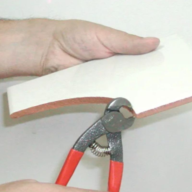 Tenaza alicatar profesional con carburo de tungsteno y mango bimaterial