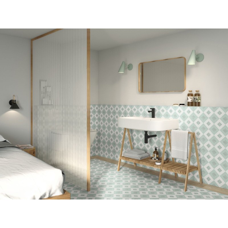 BRIANNA ENYA ACQUA MATE 15X15