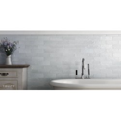 Azulejo Mallorca de Equipe con efecto Monocolor para Baño, Cocina en formato 6,5x20 y color Azul.