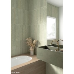 Azulejo monocolor verde Marmoris de Equipe para baño, cocina y residencial