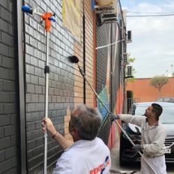 Multialargador recortador de aluminio 2 m para pintar