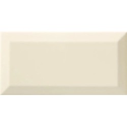 Revestimiento cerámico biselado Bisel de Ribesalbes en color Beige, acabado brillo, formato 10x20 cm