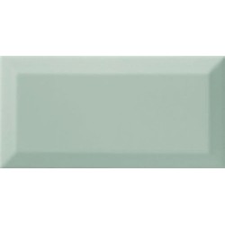 Revestimiento cerámico biselado Bisel de Ribesalbes en color Aqua, acabado brillo, formato 10x20 cm