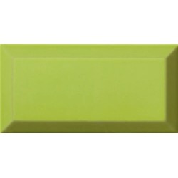 Revestimiento cerámico biselado Bisel de Ribesalbes en color Verde, acabado brillo, formato 10x20 cm