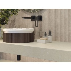 Revestimiento decorativo Slat de la colección Eterna de Cifre en color Sand, acabado mate, con relieve, formato 30x90 cm