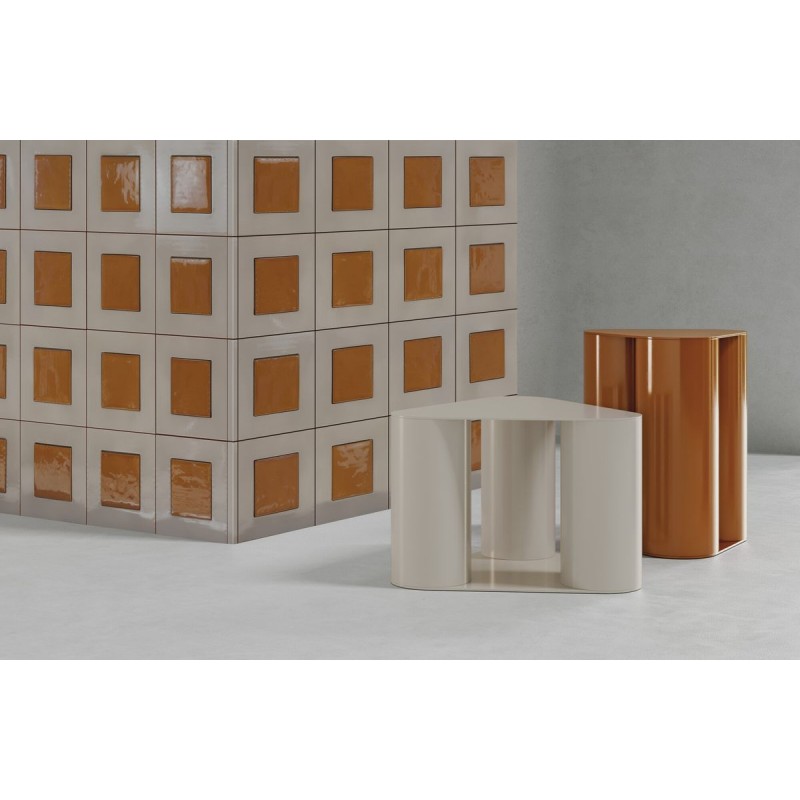 IN & OUT OUT TAUPE BRILLO 22,4X22,4