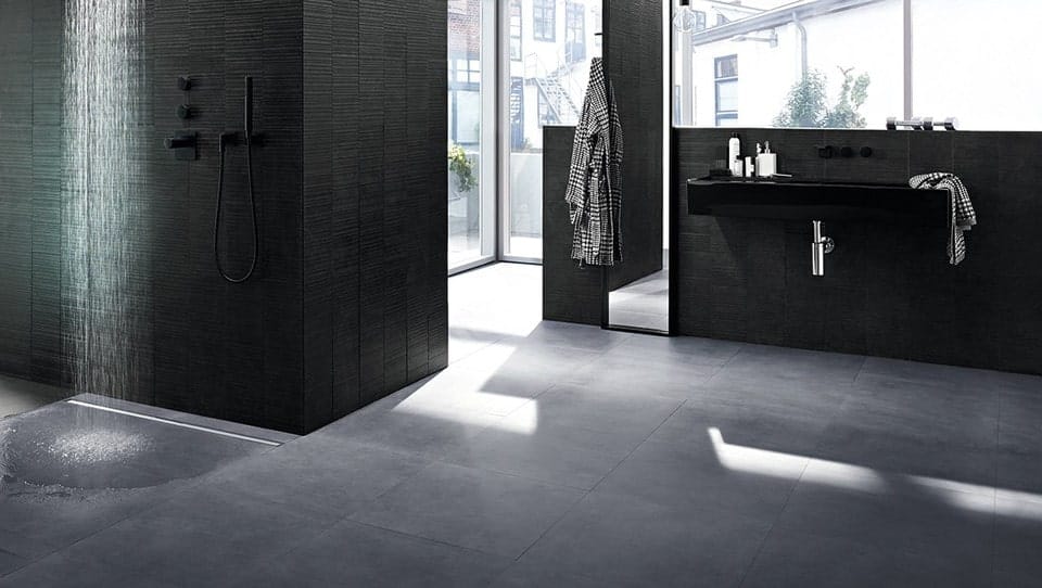 Canales de ducha Geberit CleanLine, diseño e higiene para platos de ducha de obra