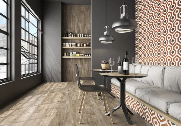 Ambiente con azulejos efecto hidráulico en tonos cálidos, colección Art de Pamesa