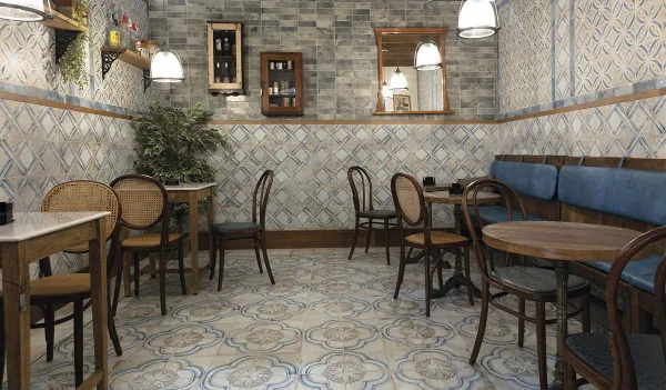 Ambiente con azulejos efecto hidráulico, colección Fs roots de Peronda