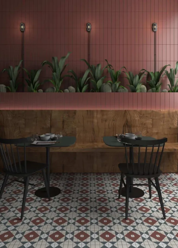 Ambiente con azulejos efecto hidráulico en tonos cálidos, colección Mintons de Dune