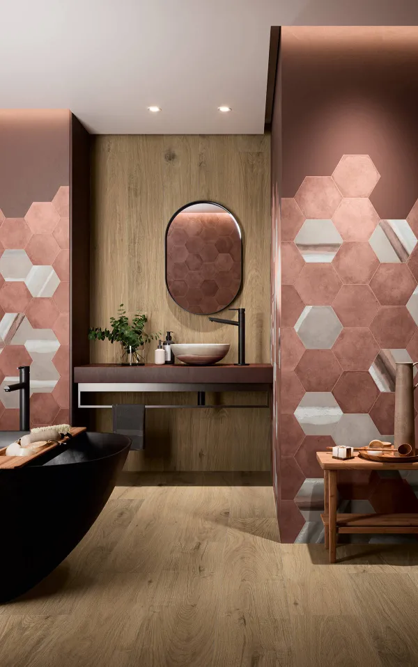 Baño con azulejos efecto barro en tonos cálidos, colección Matter de ZYX