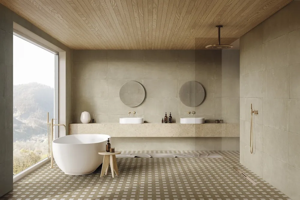 Baño con azulejos efecto barro en tonos cálidos, colección Zest de Aparici