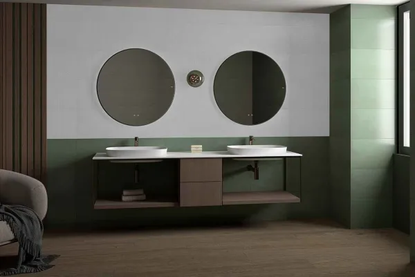 Baño con azulejos efecto cemento en tonos neutros, colección Allegra de TAU ceràmica