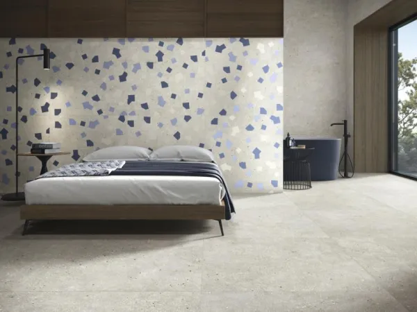 Baño con azulejos efecto cemento en tonos neutros, colección Ama de Ape