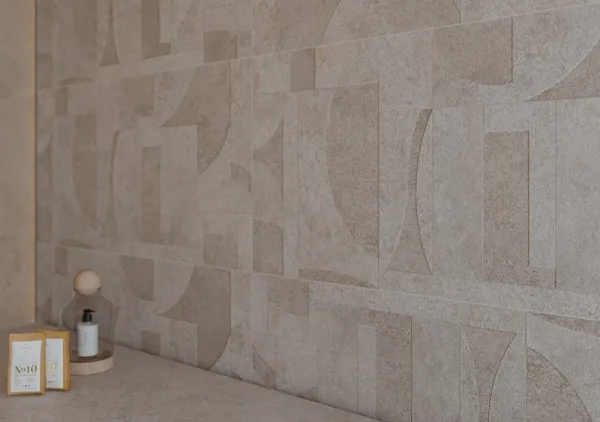 Baño con azulejos efecto cemento, colección Ethereal de Ibero Casa Infinita