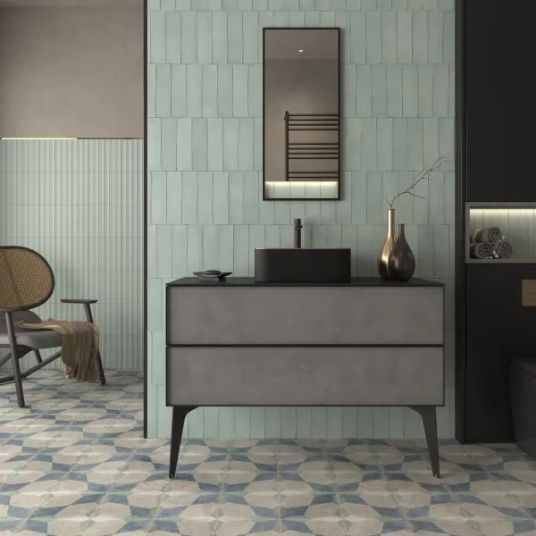 Baño con azulejos efecto cemento, colección Milano de Dune