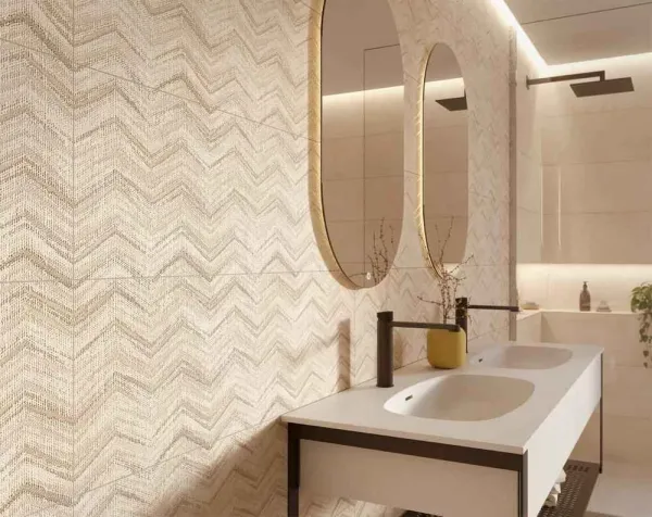 Baño con azulejos efecto cemento en tonos cálidos, colección San francisco de Metropol
