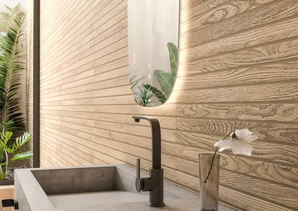 Baño con azulejos efecto madera en tonos cálidos, colección Grow de Museum