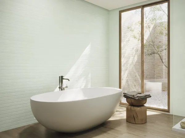Baño con azulejos efecto madera, colección Ikon de Argenta