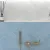 Baño con azulejos efecto monocolor en tonos fríos, colección Altea de Mayolica