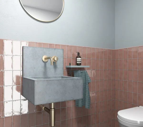 Baño con azulejos efecto monocolor en tonos fríos, colección Altea de Mayolica