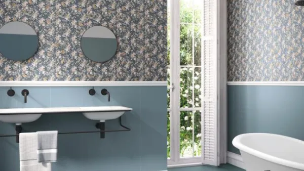 Baño con azulejos efecto monocolor en tonos fríos, colección Colorful de Ape