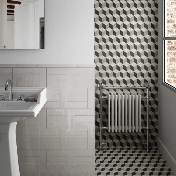 Baño con azulejos efecto monocolor en tonos neutros, colección Country de Equipe