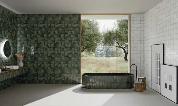 Baño con azulejos efecto monocolor, colección Legacy de Harmony