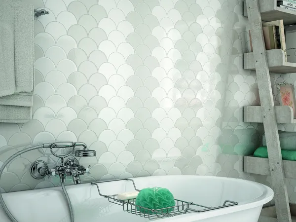Baño con azulejos efecto monocolor en tonos fríos, colección Scale de Equipe