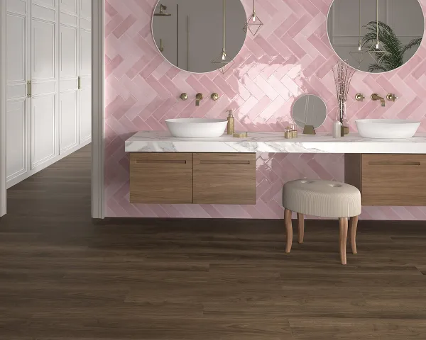 Baño con azulejos efecto monocolor en tonos cálidos, colección Tabarca de Dune