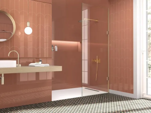 Baño con azulejos efecto monocolor en tonos cálidos, colección Tonality de Ape