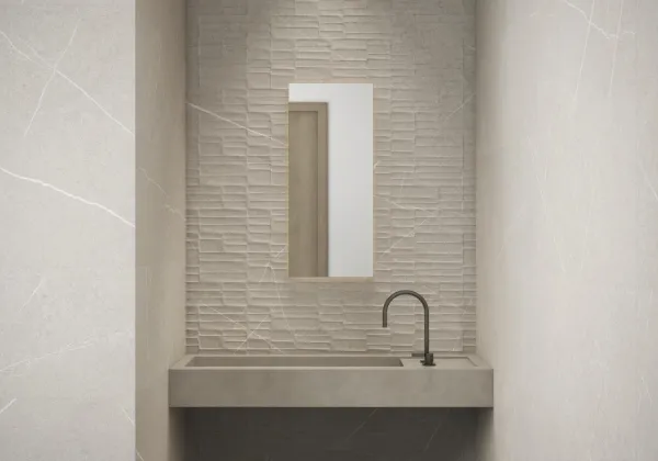 Baño con azulejos efecto piedra en tonos neutros, colección Capri - bosco de Argenta