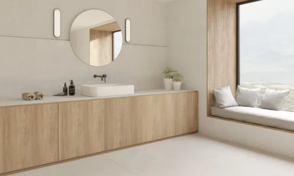 Baño con azulejos efecto piedra en tonos cálidos, colección Ghent de Peronda