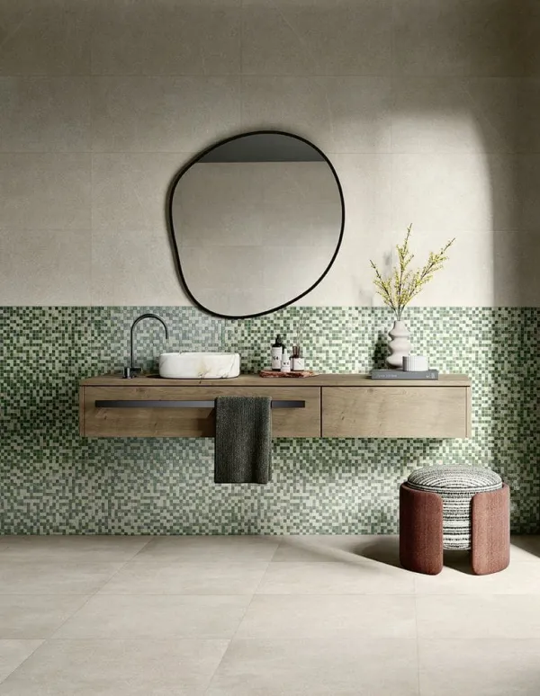 Baño con azulejos efecto piedra, colección Sense de Love Tiles
