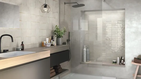 Baño con azulejos efecto piedra en tonos neutros, colección Tennessee de Ape