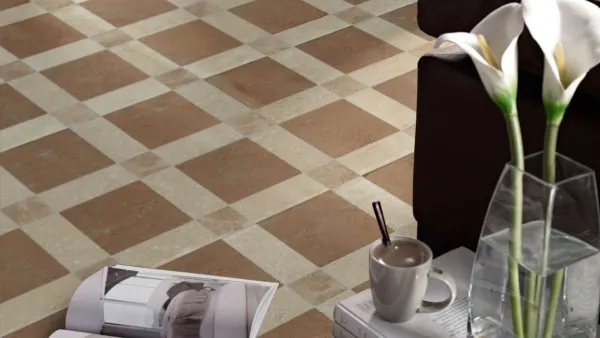 Espacio de la casa con azulejos efecto barro en tonos cálidos, colección Cotto de Aparici