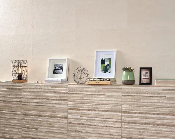 Espacio de la casa con azulejos efecto cemento en tonos cálidos, colección Concept de Colorker