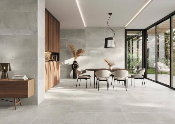 Espacio de la casa con azulejos efecto cemento en tonos neutros, colección Legacy de Colorker