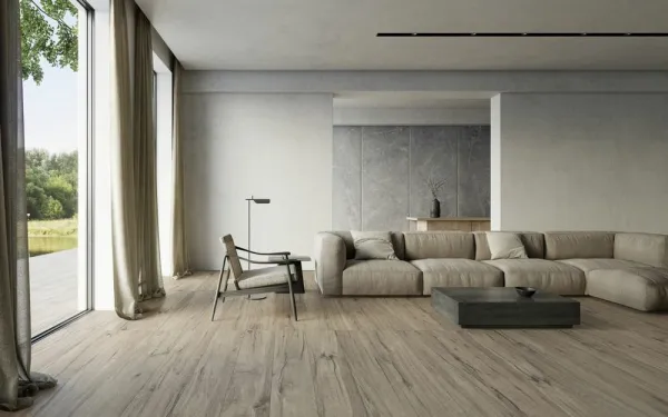 Espacio de la casa con azulejos efecto madera en tonos neutros, colección Alchemy de Peronda