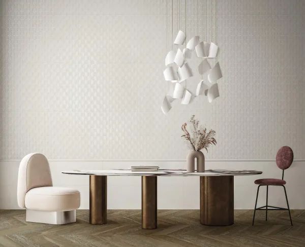 Espacio de la casa con azulejos efecto madera en tonos cálidos, colección Chevron de Aparici