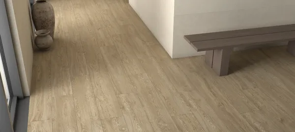 Espacio de la casa con azulejos efecto madera en tonos cálidos, colección Iconik de TAU ceràmica
