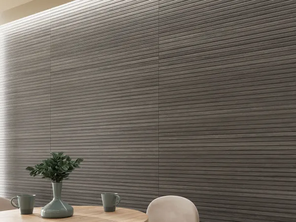 Espacio de la casa con azulejos efecto madera, colección Osaka de Durstone