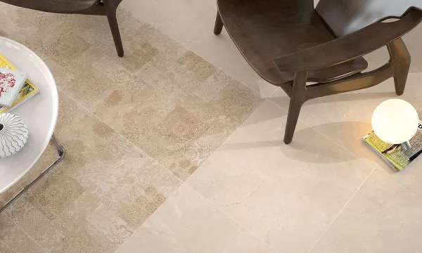 Espacio de la casa con azulejos efecto mármol en tonos cálidos, colección Lord de Fanal