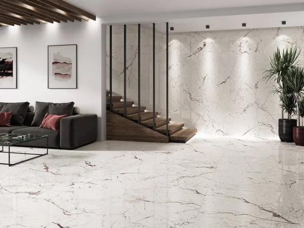 Espacio de la casa con azulejos efecto mármol, colección Windsor de Fanal
